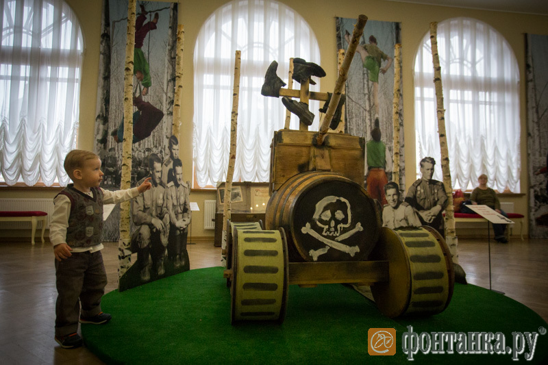 Як на Росії цирк використовують для військової пропаганди (ФОТО, ВІДЕО) - фото 2