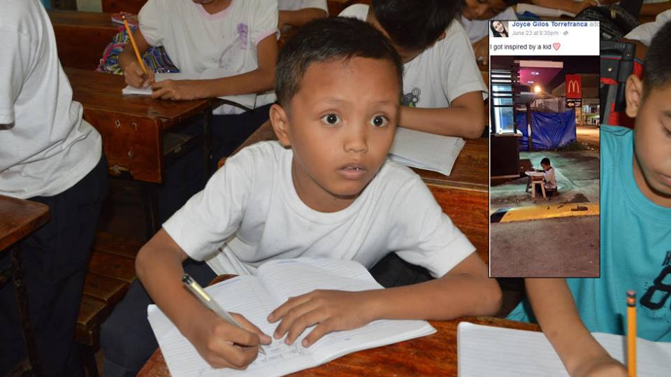 Мир растрогало фото бездомного мальчика, делающего уроки